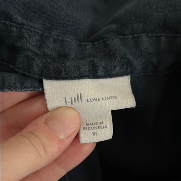 J. Jill Navy 100% Linen Mother of Pearl Sleeveless Tank Top - Size XL - Picture 2 of 15